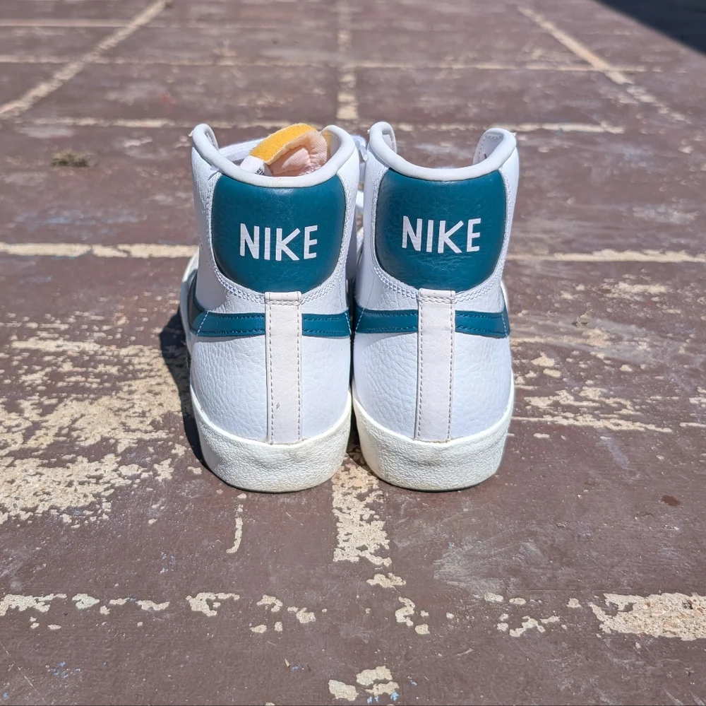 Nike White and Teal High-Top Sneakers - Picture 4 of 6